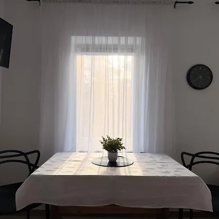 Lägenhet 43 Świerzawa